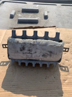 подушка пассажира renault TWINGO III