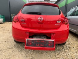 opel Astra J IV 4 на