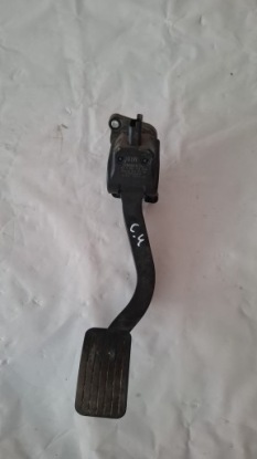 педаль газа потенциометр peugeot oe 9671433780