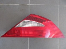 фонарь правый MERCEDES W219 C219 CLS led