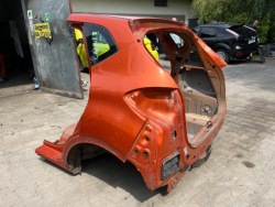 ремень задний с целый зад renault CAPTUR и