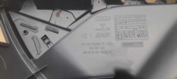 дверные карты задний правый Audi A4 8W B9 8W0867488