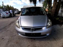 Honda JAZZ петля передних Двери - Передний 2002 1.3л