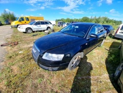 Audi A6 петля задних дверь задняя 2005 2.4л