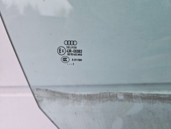 стекло боковое правое переднее передняя Audi A7 4G 2011