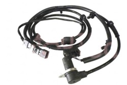 Autlog Датчик ABS Audi A4 2.0 (8E2. B6)