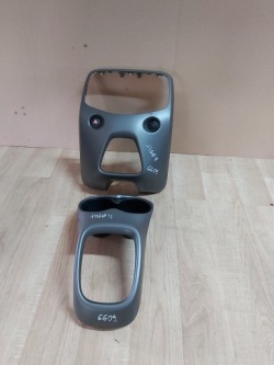 TOYOTA AYGO II рамка радио кронштейн передач