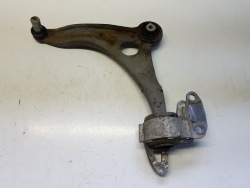 LAND ROVER oe K8D23A052 рычаг подвески передний P
