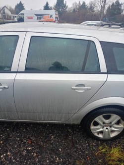 дверь левая задняя opel Astra H рестайлинг 2010 Z176