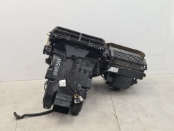 opel INSIGNIA A радиатор отопителя 13345110