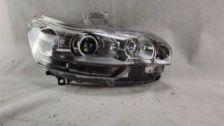 CITROEN C5 III Фара правая ксенон