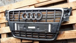 Audi OE 8K0853651B решетка радиатора