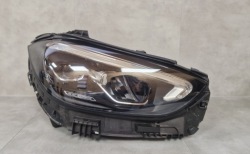 фара MERCEDES C класс W206 full led 21- RH правая A206906