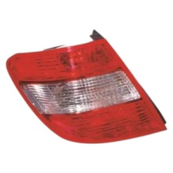 фонарь правый MERCEDES C W204 2007 2008 2009 2010 2011 2012 2013 2014