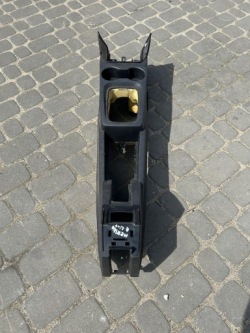 Meriva A РЕСТАЙЛИНГ тунель середина 460029937