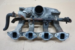 Isuzu TROOPER коллектор Впускный впускной 2,8 TD 84-91r
