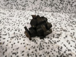 Audi OE 8D0145177Q насос гур