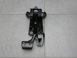vw GOLF VIII педаль тормоза автомат 5Q1723058CH