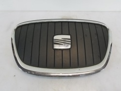 решетка радиатора seat Leon II рестайлинг