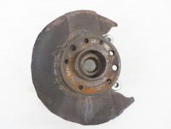 ступица передняя правая SAAB 9-3 II 1.8T