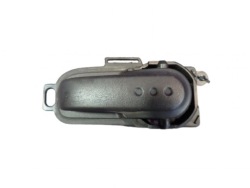 nissan NOTE E11 и 05-09 ручка двери внутренняя зад 5010800006