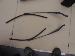рычаг дворника MERCEDES W245