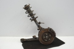 Hyundai IX35 поворотный кулак, цапфа перед 2.0 2WD