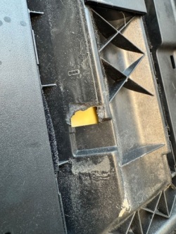 BMW 1 F20 F21 1995cm3 Дизель подлокотник