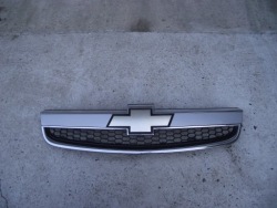 Chevrolet OE 96442718 решетка радиатора