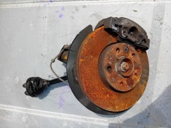 поворотный кулак, цапфа суппорт передняя правая vw T5 РЕСТАЙЛИНГ T6. 4X4