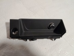 Audi A4 B9 полка консоли старт стоп 8W1864131
