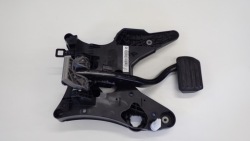 Педали газа тормоза PORSCHE oe 7P0723031AD