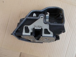 BMW E60 E65 E70 E83 E87 E90 замок двери левый перед 7 пинов 7202143 европа