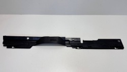 LAND ROVER oe EOX500081 крепление Распределительные коробки порога