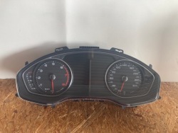 Audi A8 D3 крышка багажника LY7W седан