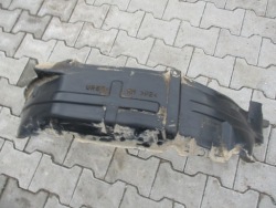 подкрылки правый перед mazda BT 06-12