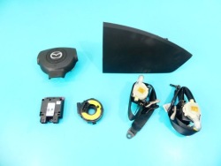 подушки безопасности заглушка ремни mazda 2 и DY 03-07 европа