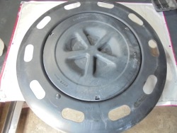 корпус защита маховика запаски lexus RX II 400H 2007