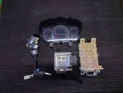 Hyundai I10 II 1.2 13- компьютер комплект стартовый 39111-03131 16 r