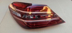 фонарь левый led Genesis G70 82401-G9600