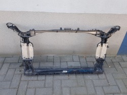 Audi A6 C8 Усилитель рамка перед 4K08055594