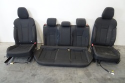 SKODA KAMIQ - кресла диван