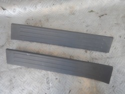 nissan титан ARMADA 5.6 защита молдинг на порог зад