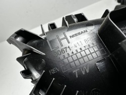 KADJAR и РЕСТАЙЛИНГ ручка двери обивка левая передняя 80671-4118R