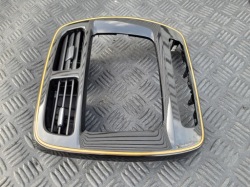 рамка радио декор воздухозаборник жалюзи потока воздуха 681005985R Dacia SPRING