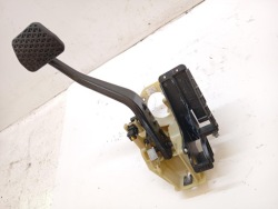 педаль тормоза BMW OE 6775368