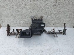 MASTER III MOVANO II радиатор отопителя 271103759R Балка