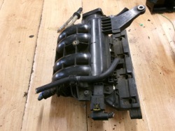 FIAT Doblo II коллектор Впускный 1.4 16V