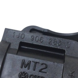 клапан Audi A4 (8EC, B7) 1J0906283C 2.0л Дизель 103kW 2006