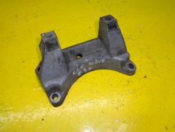 MERCEDES W208 2.3k лапа Двигателя